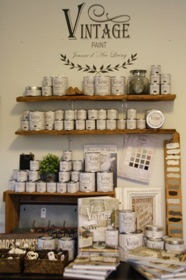 Vintage paint
Jeanne d'Arc Living